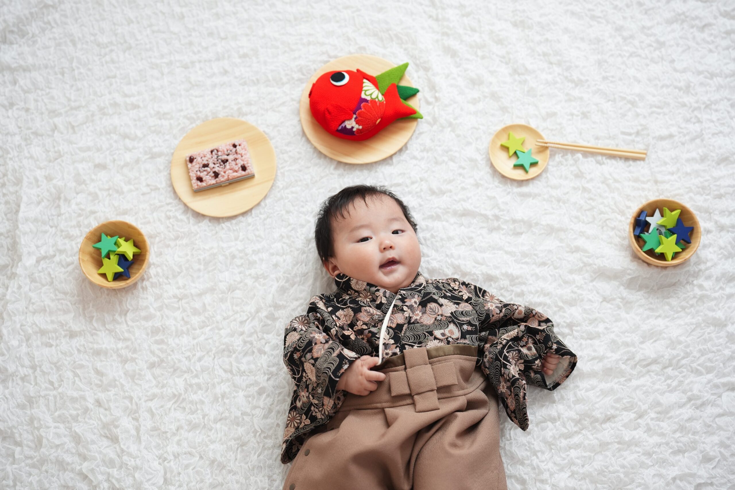 【100日祝い】由来と写真に残すメリット